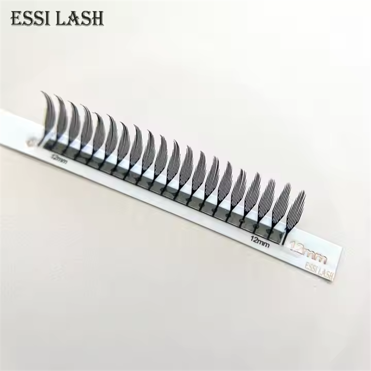 Anime Whispy Lash