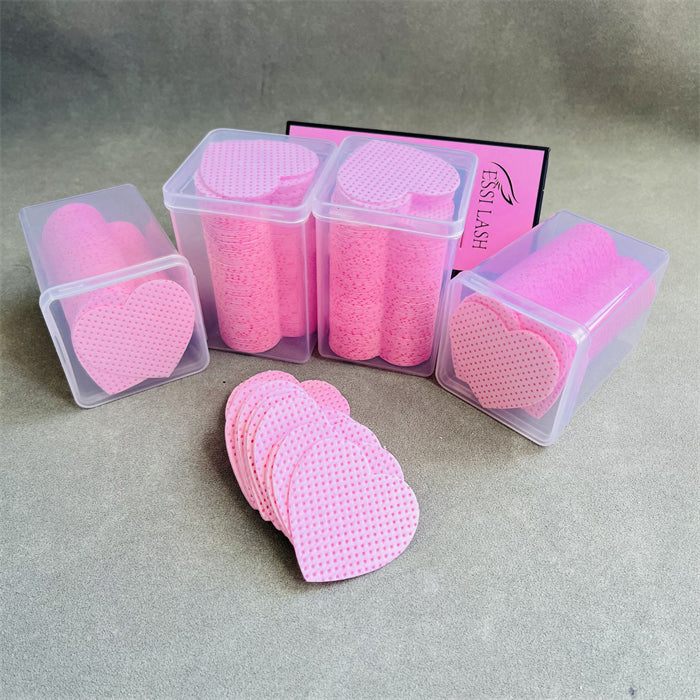 Toallitas adhesivas rosas con forma de corazón